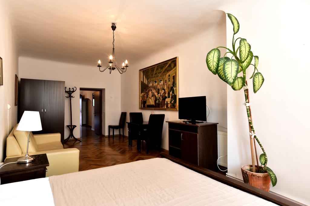 Hotel Da Vinci Brašov Exteriér fotografie
